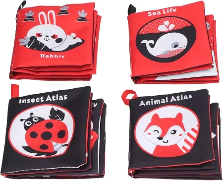 كتب قماش أبيض وأسود وأحمر