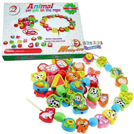 Animal pair puts on the rope